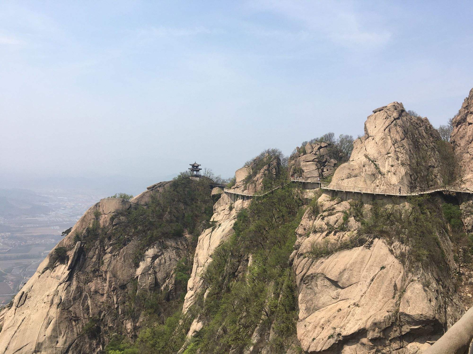 丹东凤凰山旅游_丹东凤凰山旅游景区电话