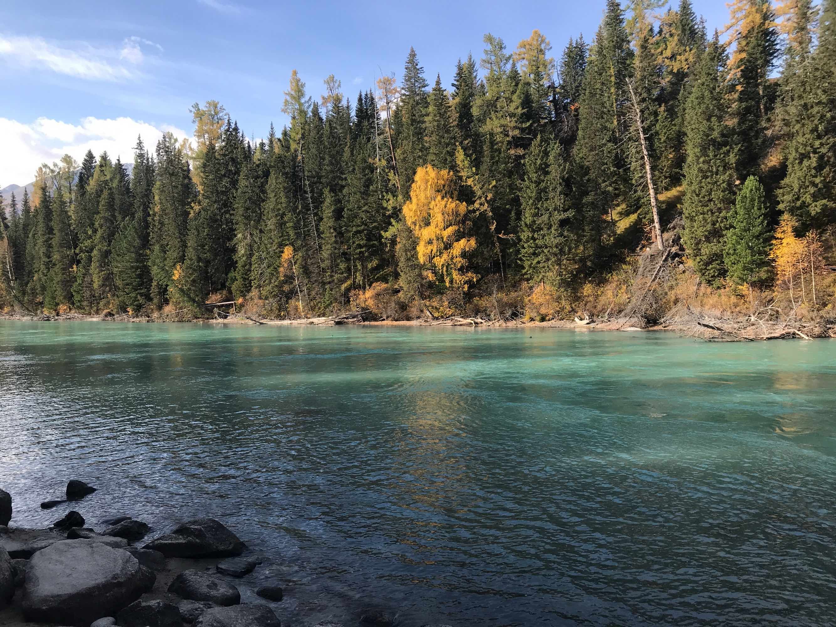 喀纳斯湖旅游_喀纳斯湖旅游攻略 喀纳斯湖旅游_喀纳斯湖旅游攻略