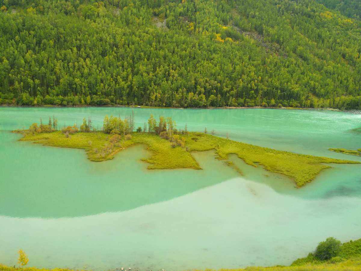 喀纳斯湖旅游_喀纳斯湖旅游攻略 喀纳斯湖旅游_喀纳斯湖旅游攻略