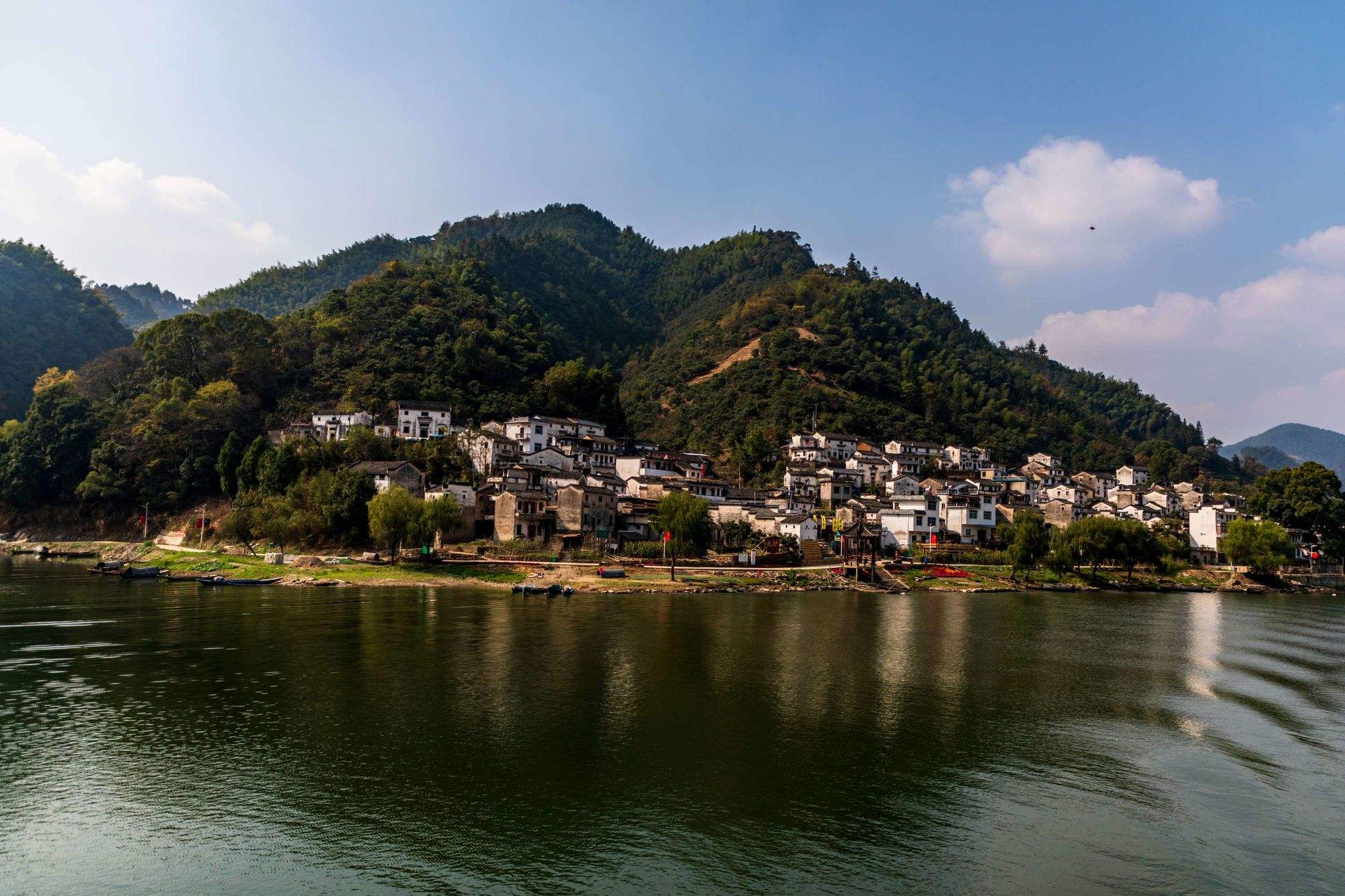 新安江旅游_新安江旅游攻略自驾游