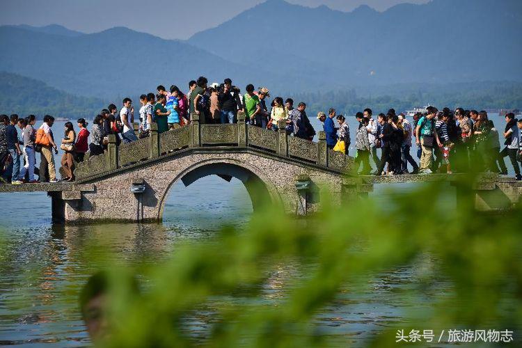 什么人可以免费旅游_哪些人旅游景点门票免费