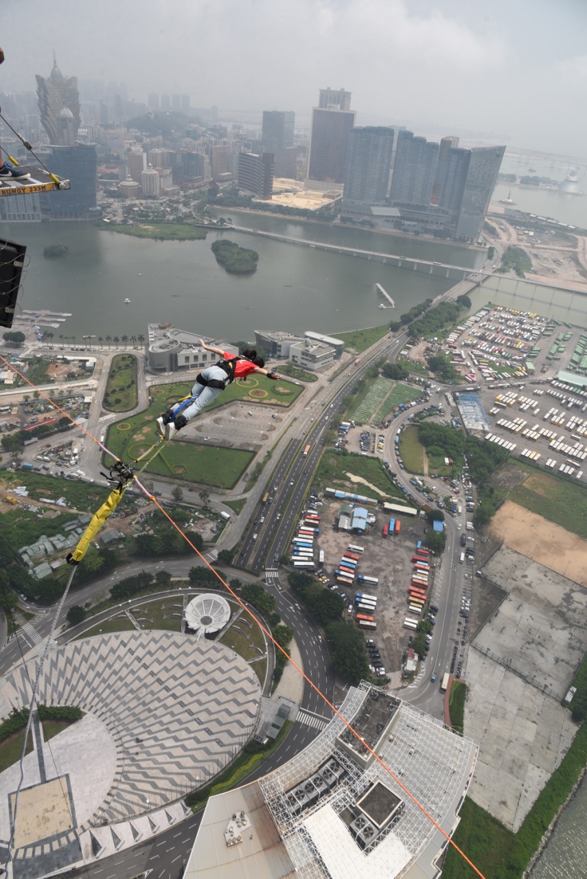 中国澳门旅游塔蹦极_澳门塔蹦极门票多少钱