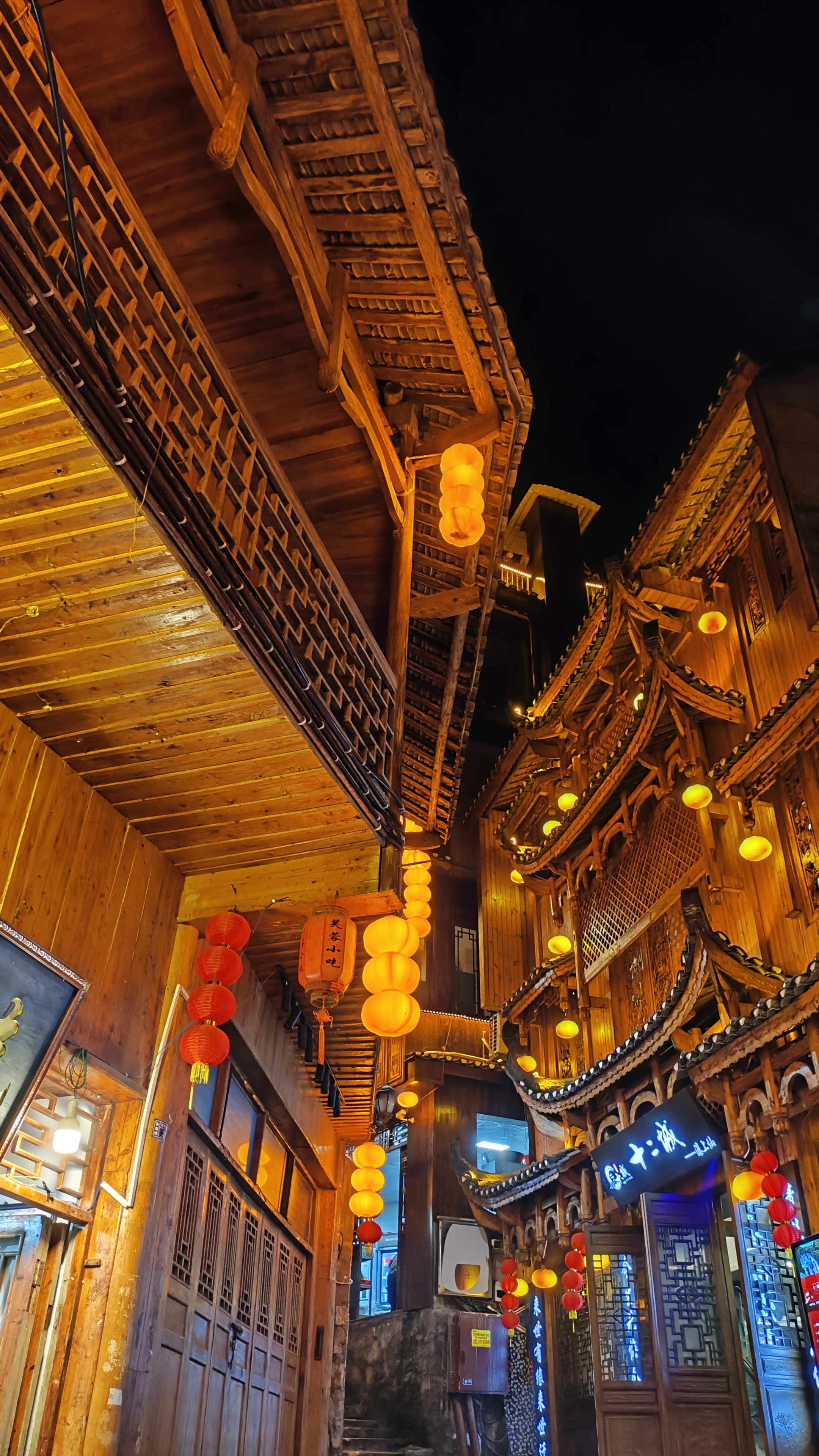 芙蓉镇旅游_芙蓉镇旅游朋友圈文案