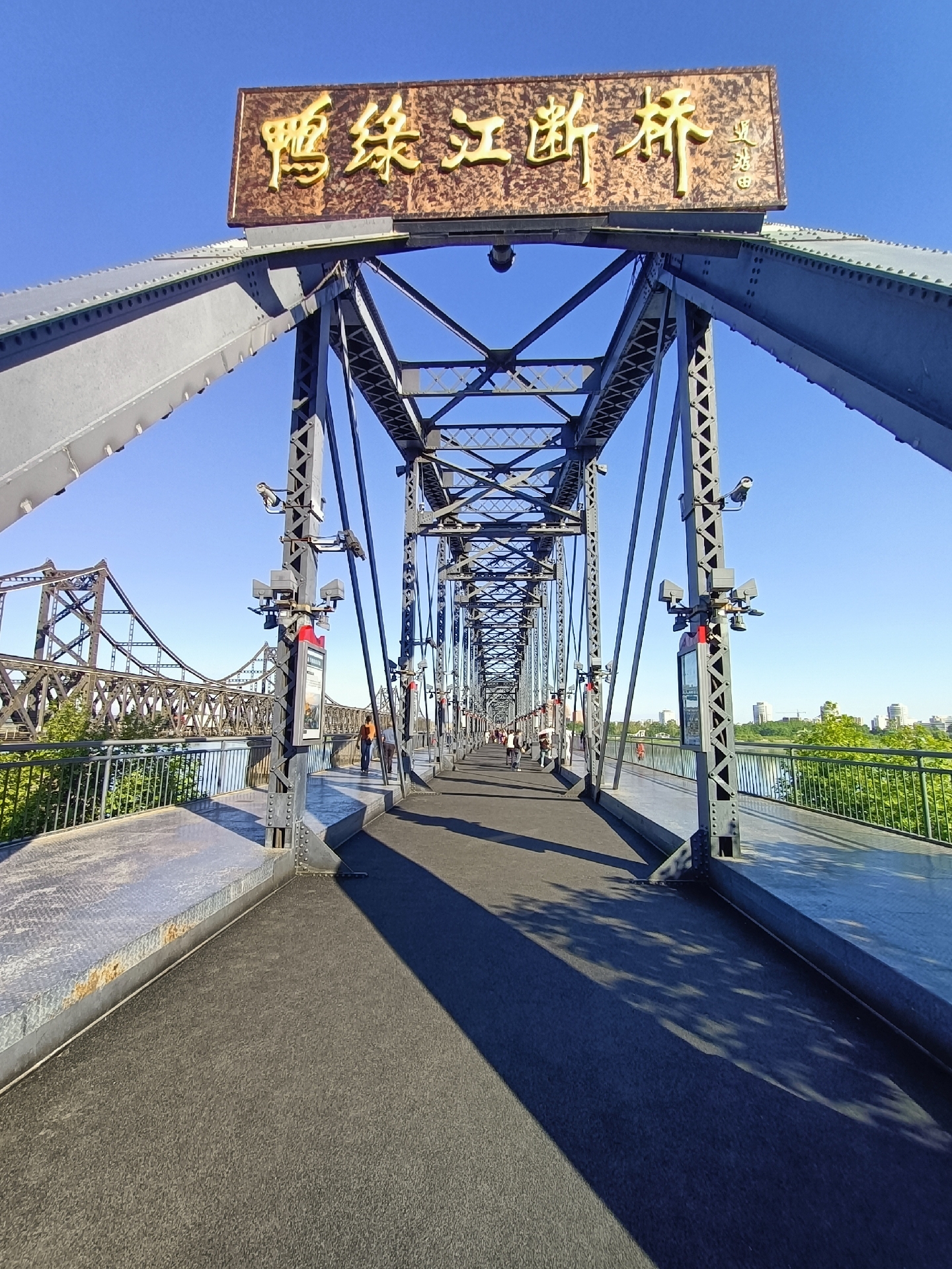 鸭绿江旅游_鸭绿江旅游景点大全