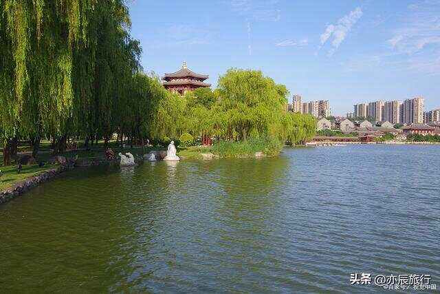 夏天旅游好去处_夏天旅游必去景点