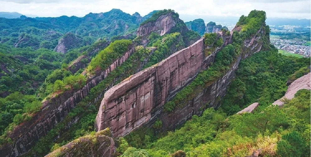冠豸山旅游攻略_龙岩冠豸山旅游攻略