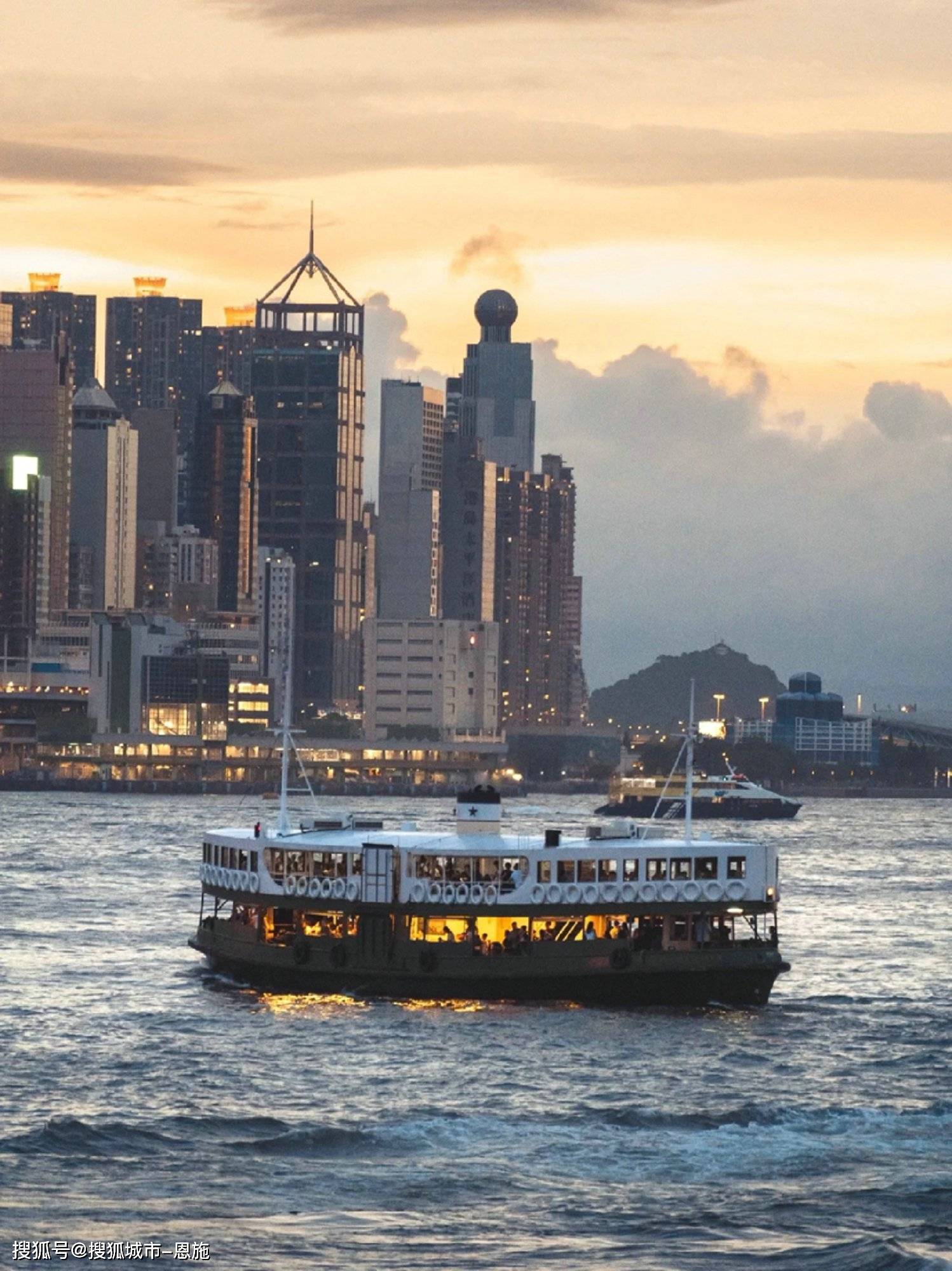 香港的旅游景点_香港的旅游景点真实的图片视频