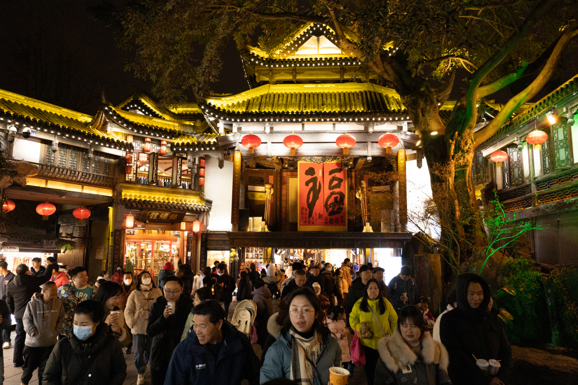 成都春节旅游_成都春节旅游人数