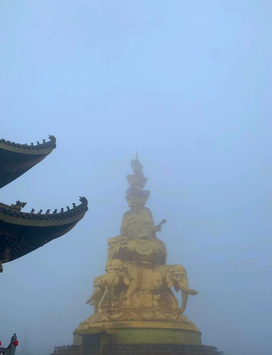峨眉山旅游注意事项_峨眉山旅游注意事项峨眉山旅游需要带什么