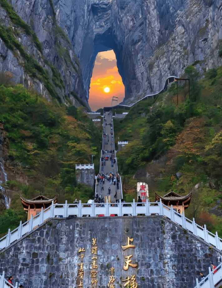 天门旅游_天门旅游必去十大景点