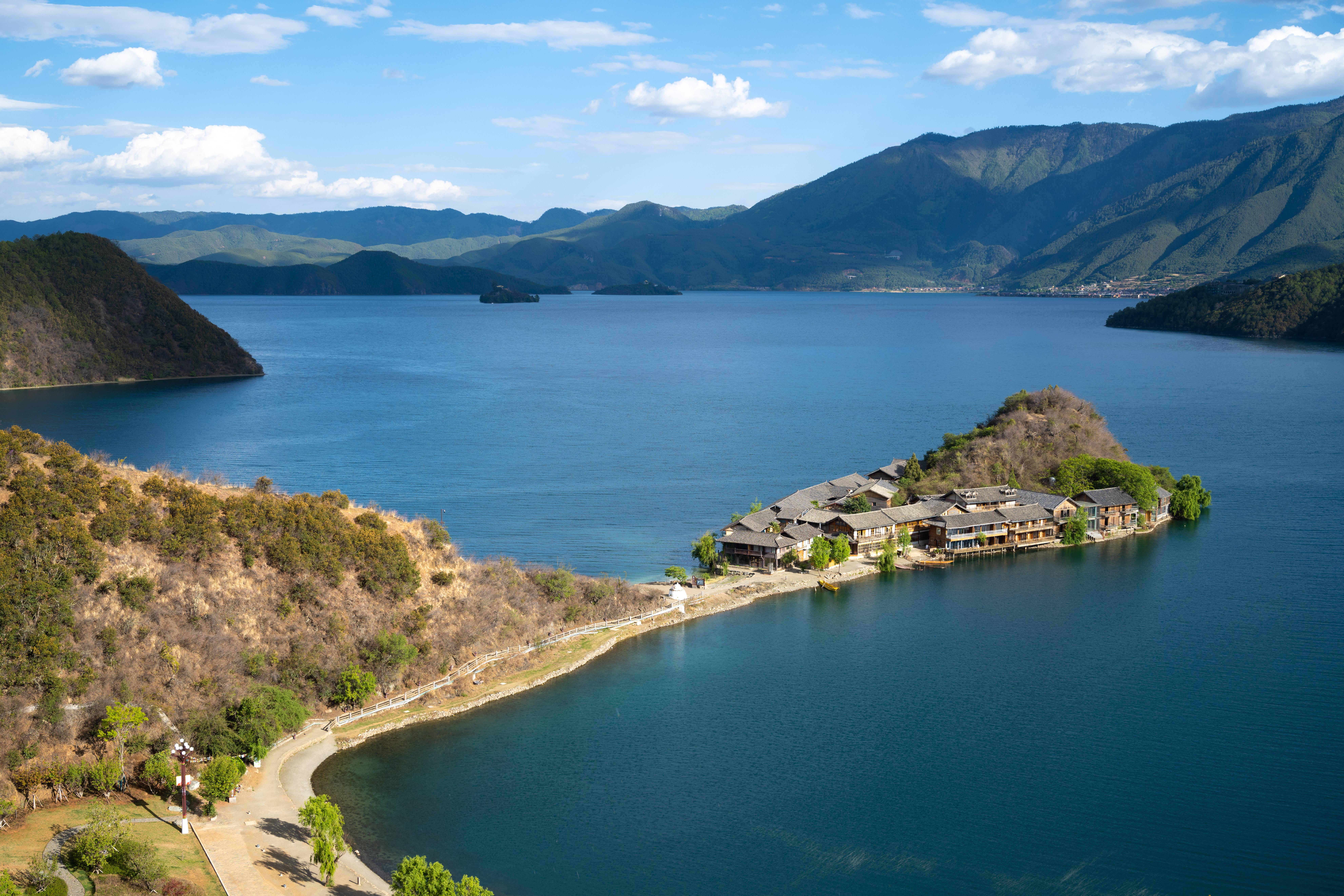 最适合旅游的地方_国内五月份最适合旅游的地方