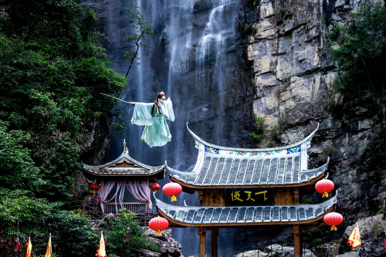 旅游天下_旅游天下作文