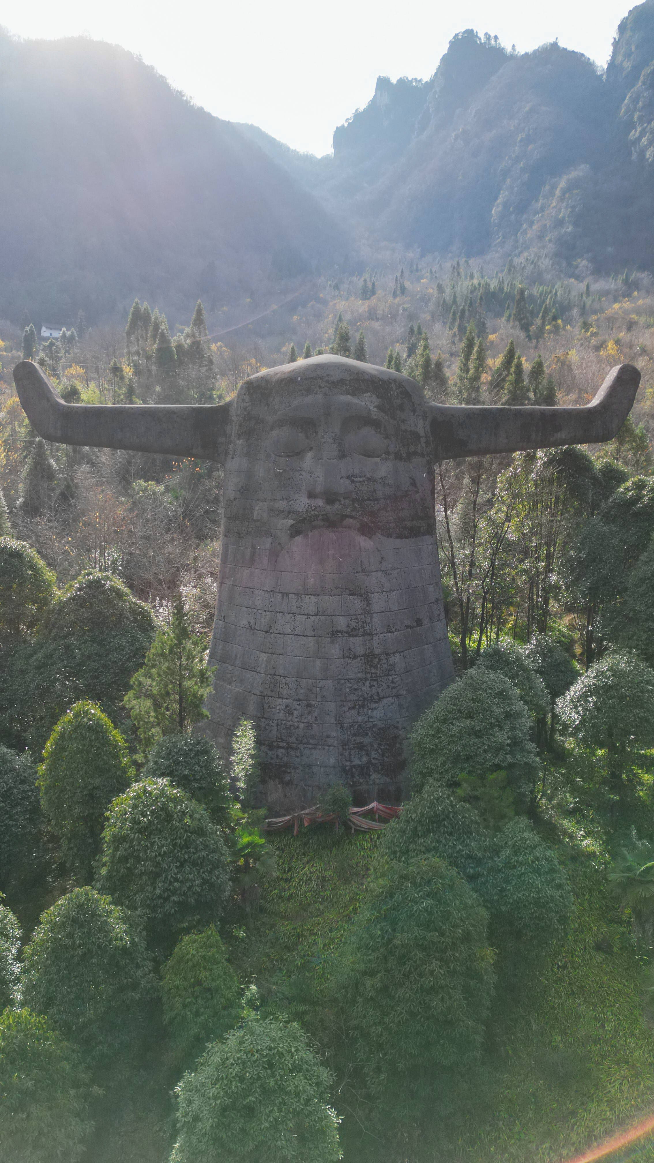 湖北神农架旅游_湖北神农架旅游景点门票多少钱