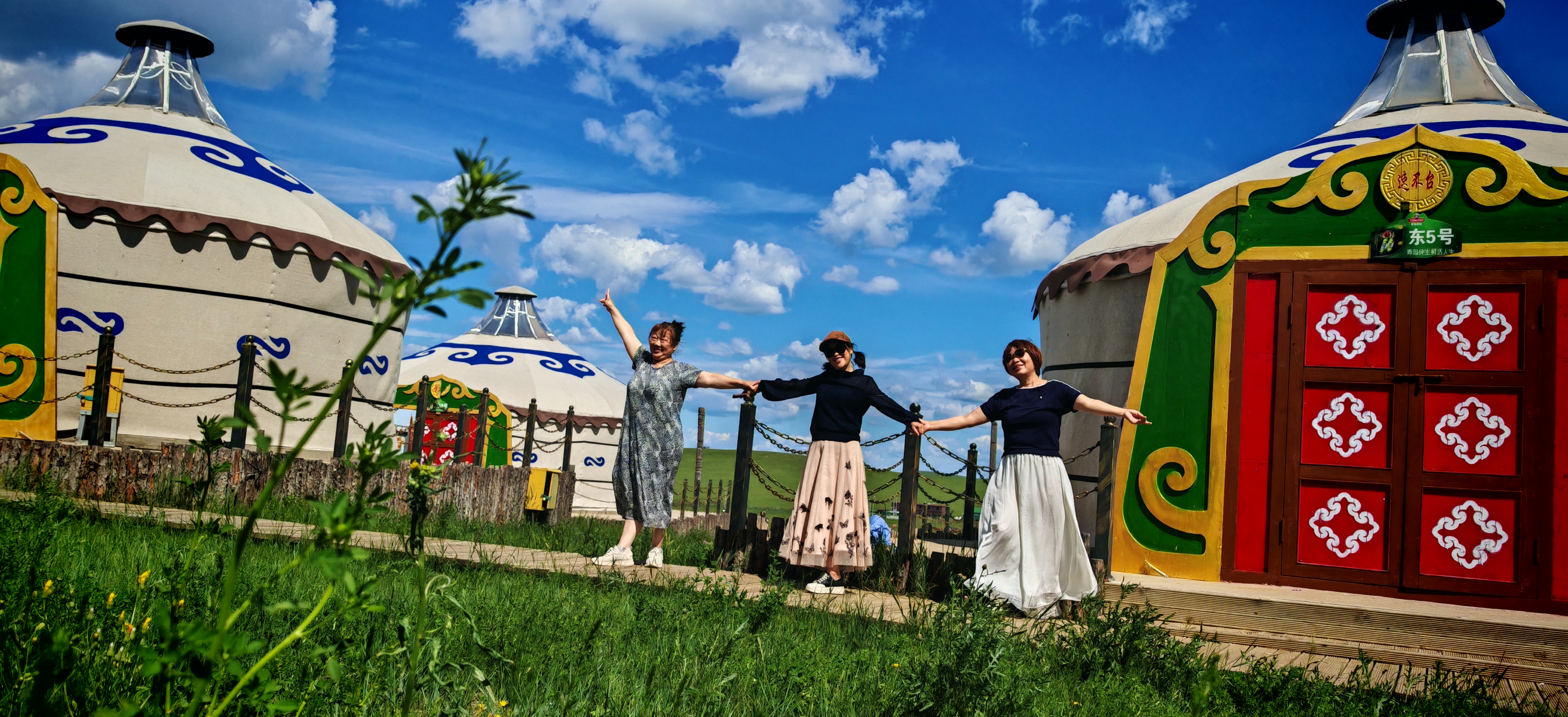 草原旅游_草原旅游攻略路线