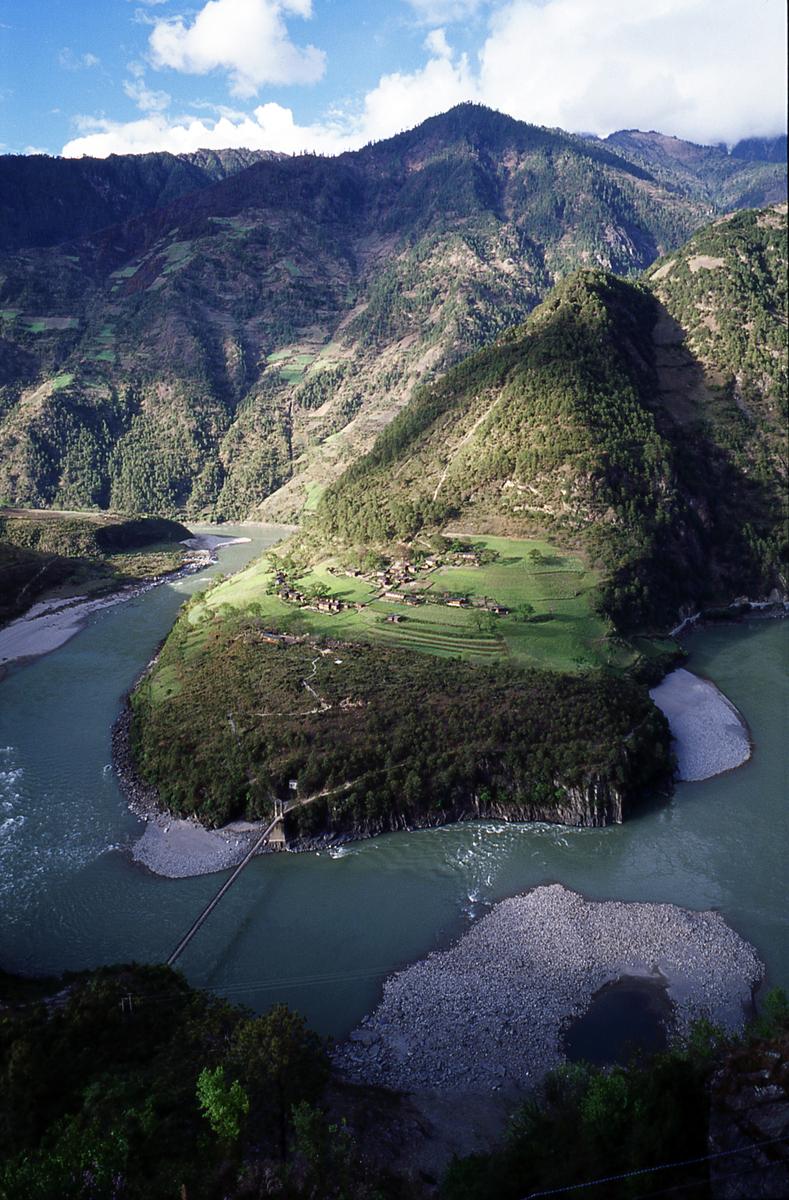 昭通旅游_昭通旅游景点推荐