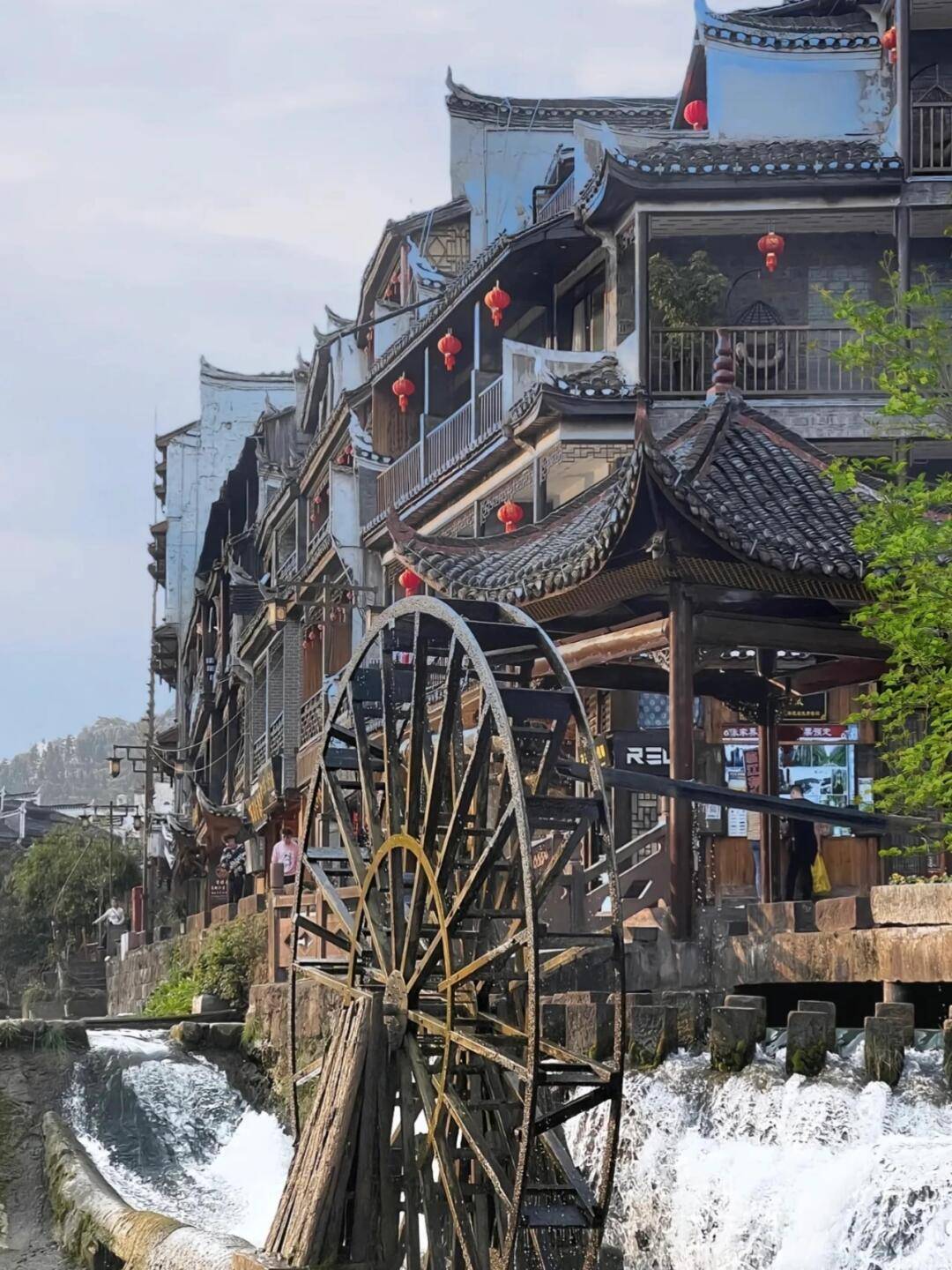 凤凰旅游_凤凰旅游文案朋友圈