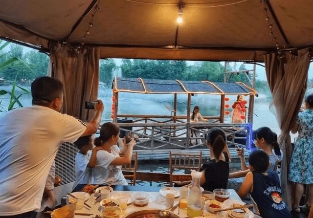 旅游餐饮_旅游餐饮类属于什么大类