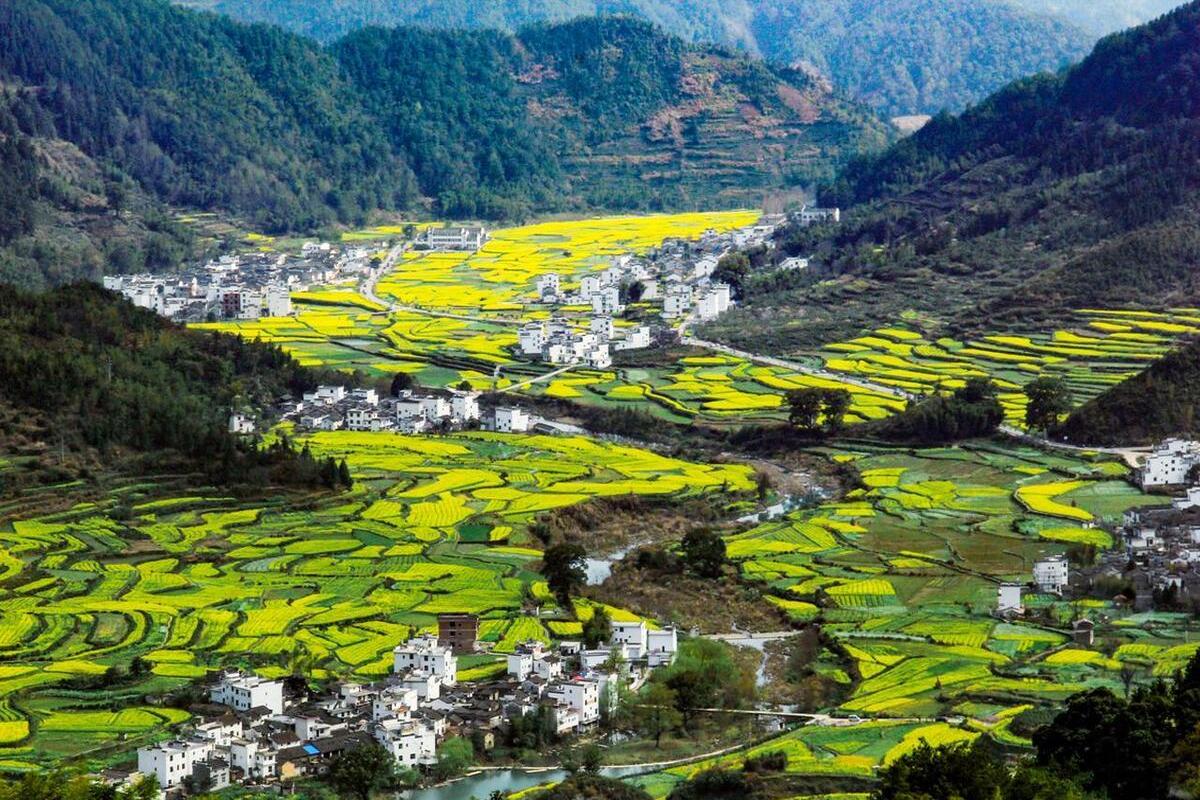 三月适合旅游的地方_三月适合旅游的地方有哪些