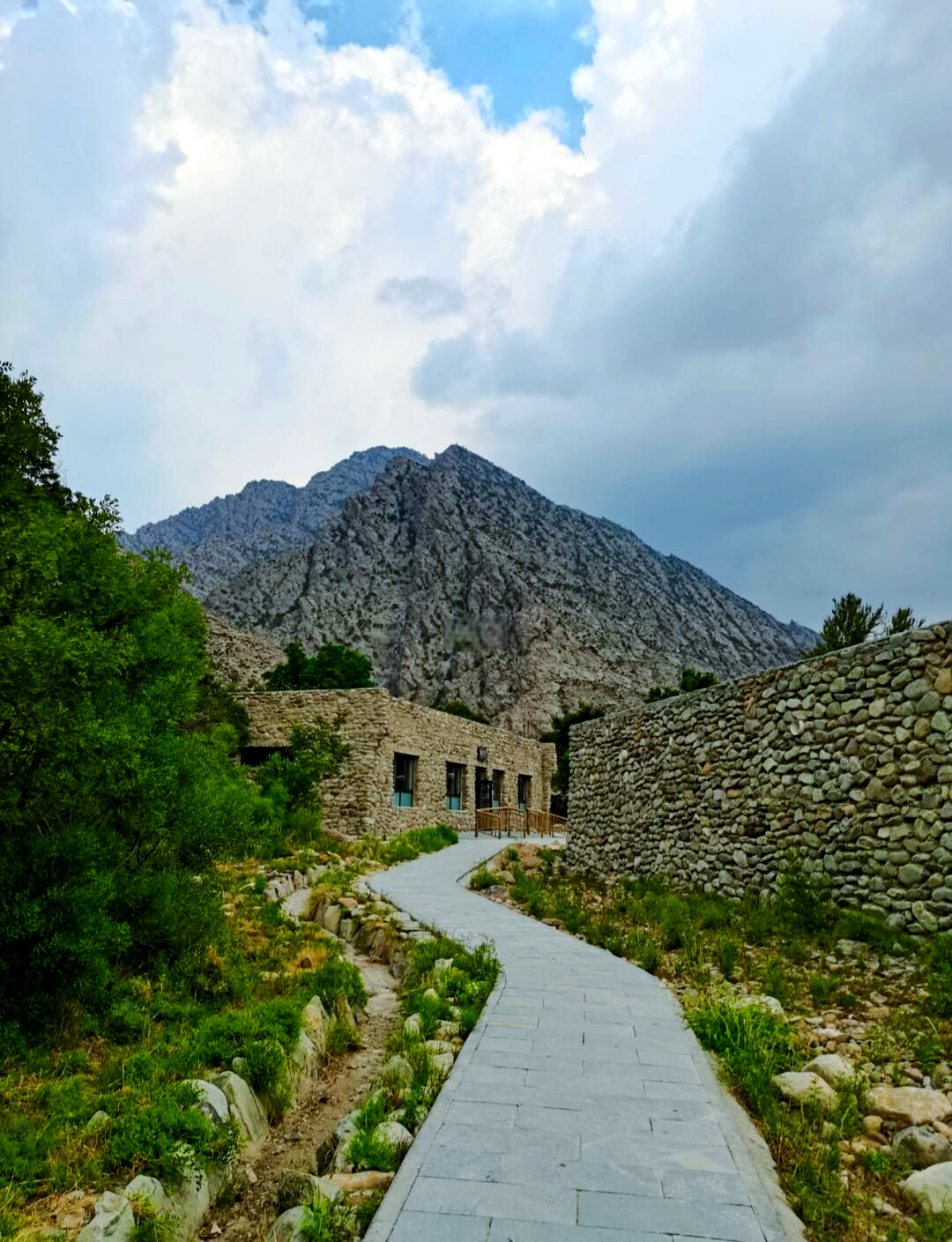 贺兰山旅游_贺兰山旅游观后感范文