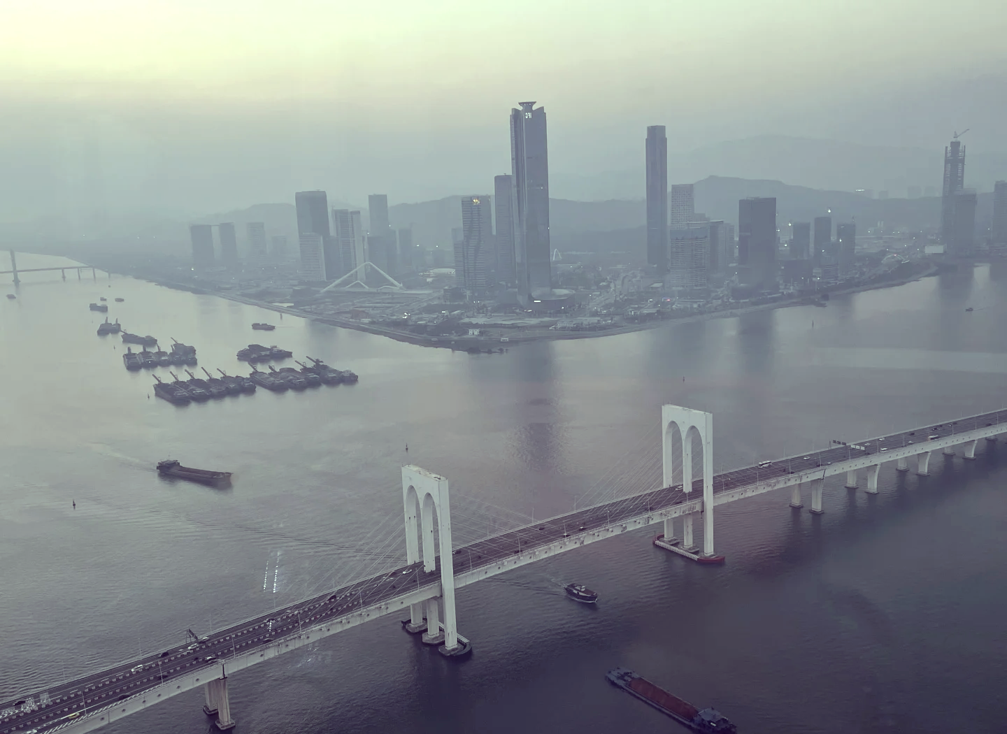 中国澳门旅游塔蹦极_澳门塔蹦极是什么感觉