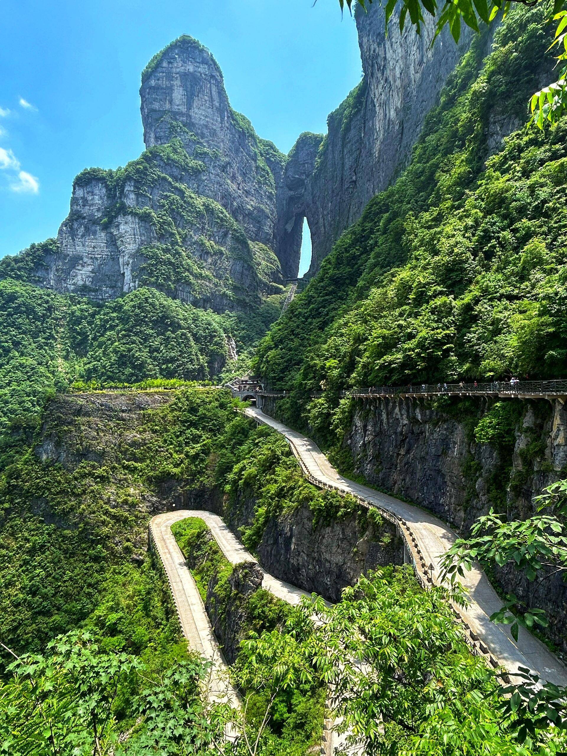 张家界旅游哪里好_张家界哪个旅游景点最出名