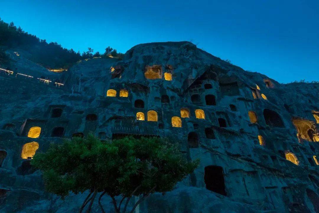 龙门石窟旅游_龙门石窟旅游攻略