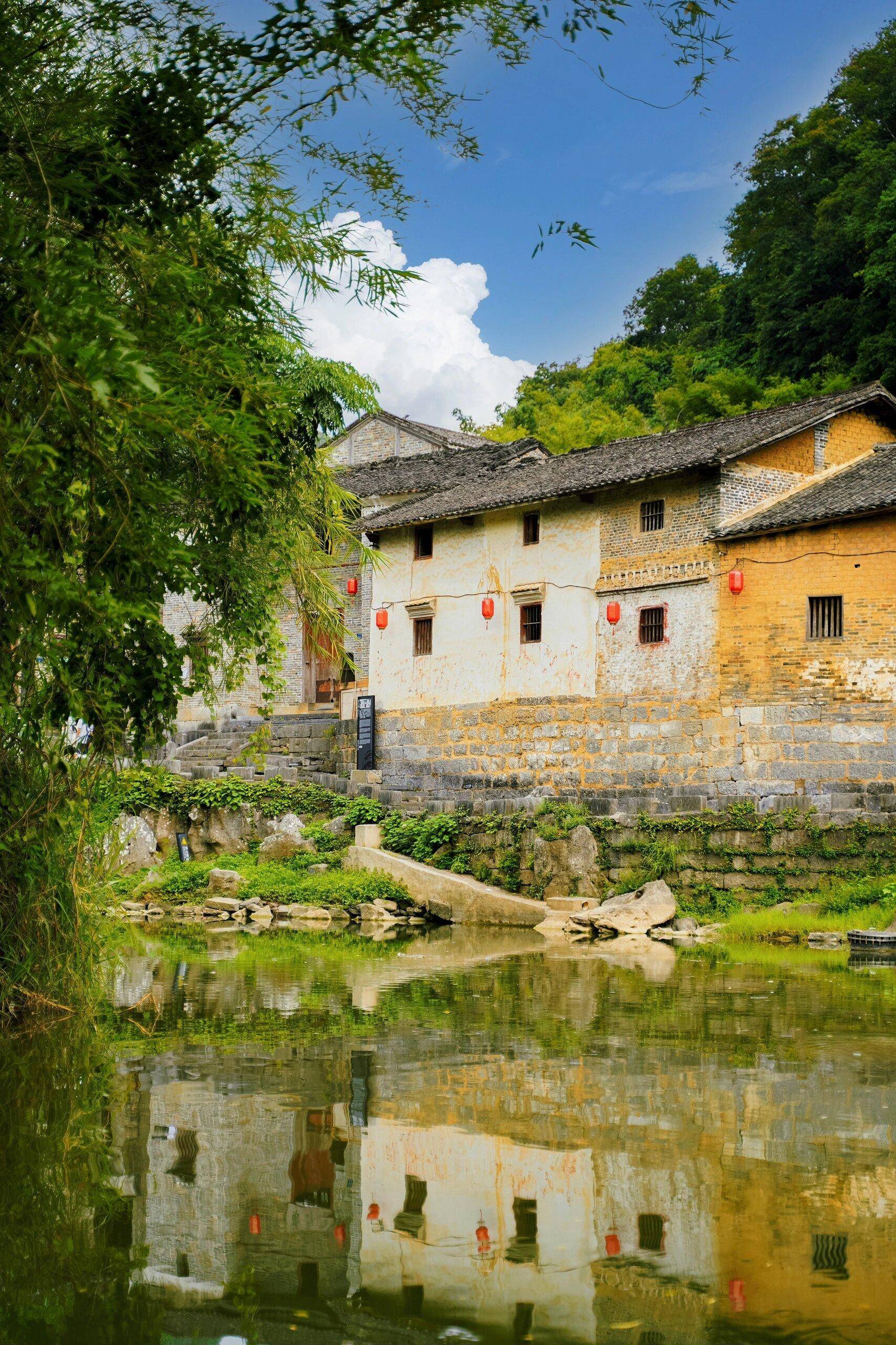 贺州旅游景点_广西贺州旅游景点