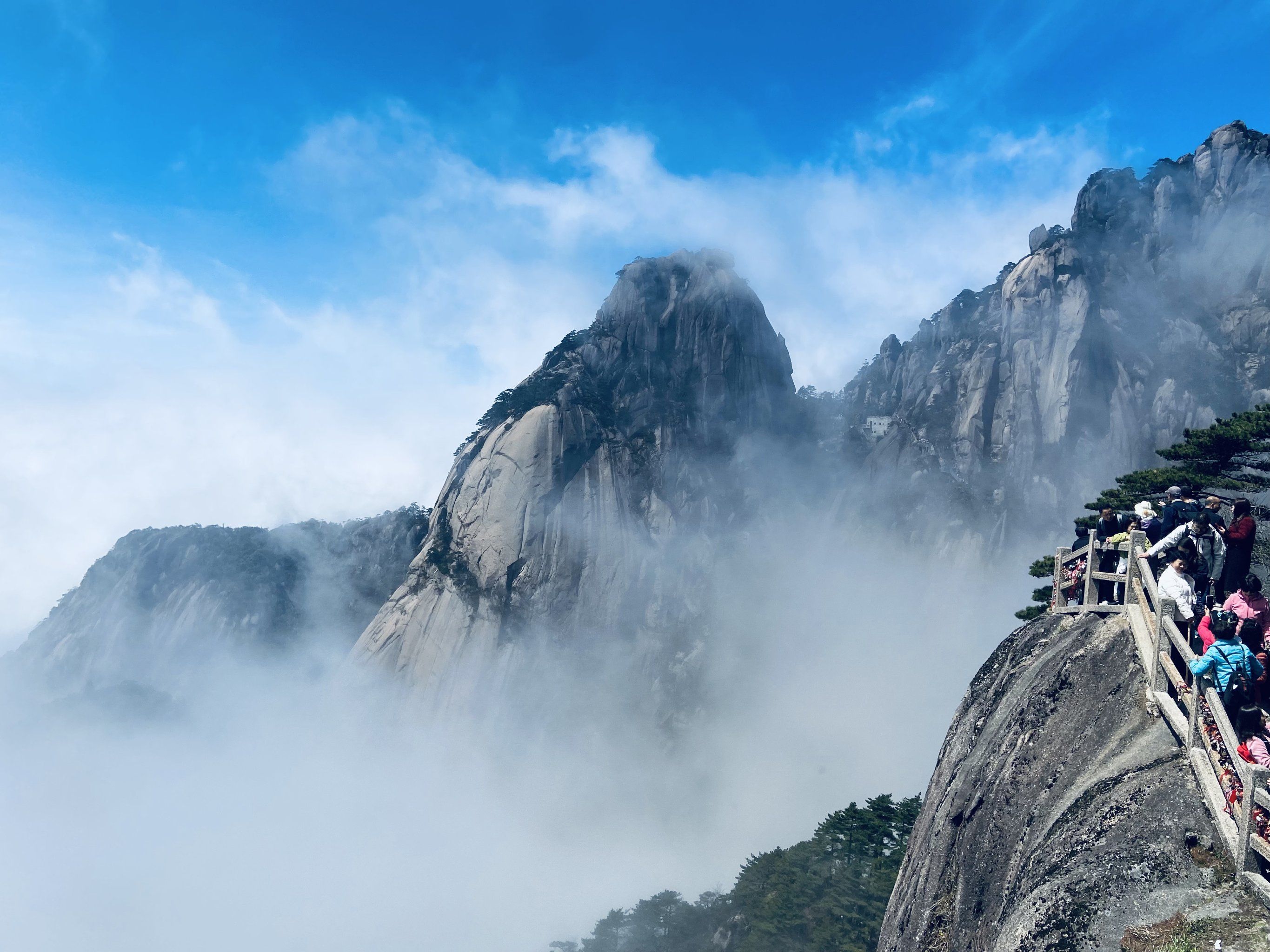 到黄山旅游_到黄山旅游住哪里离景区最近