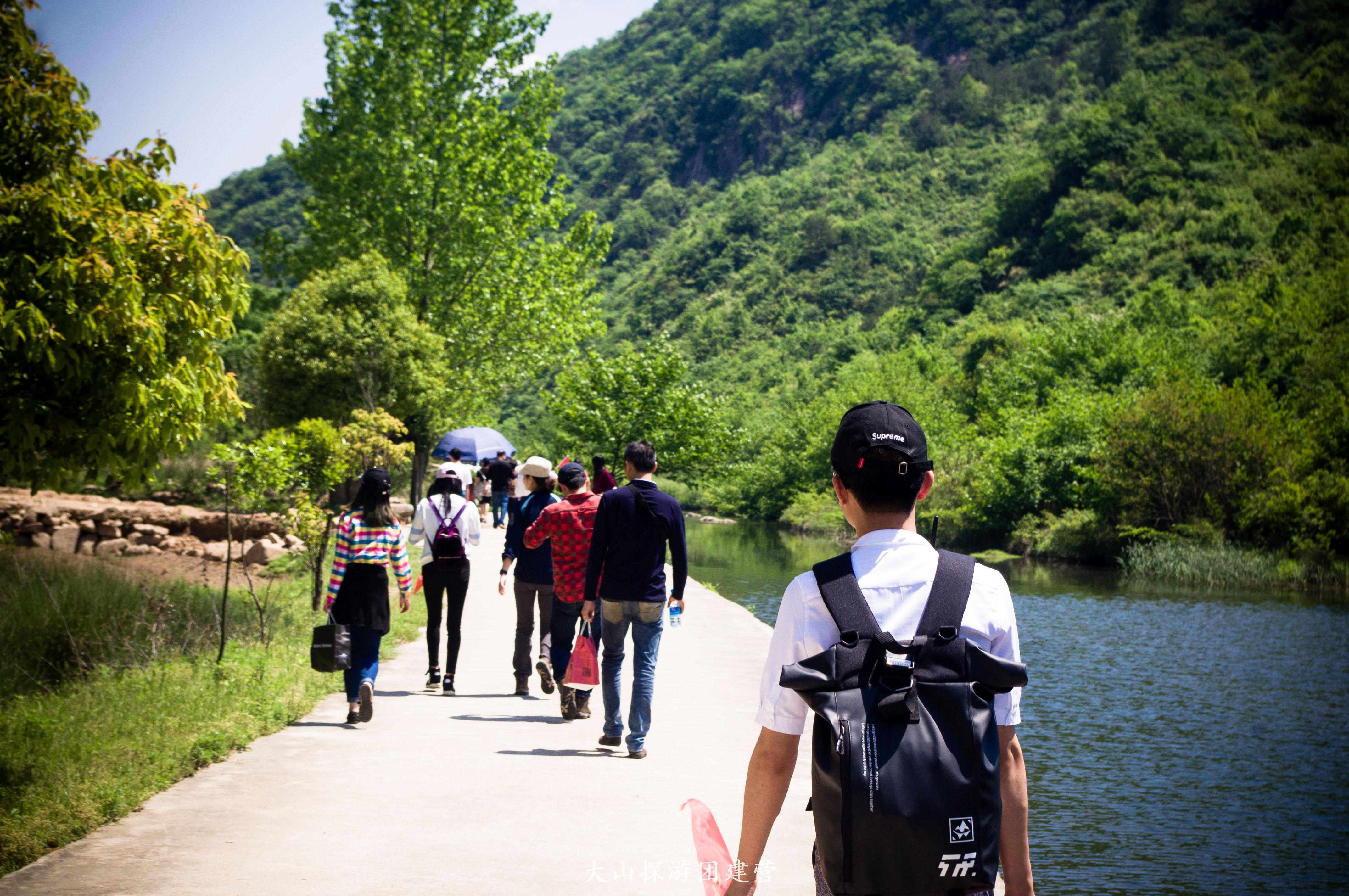 徒步旅游_徒步旅游视频