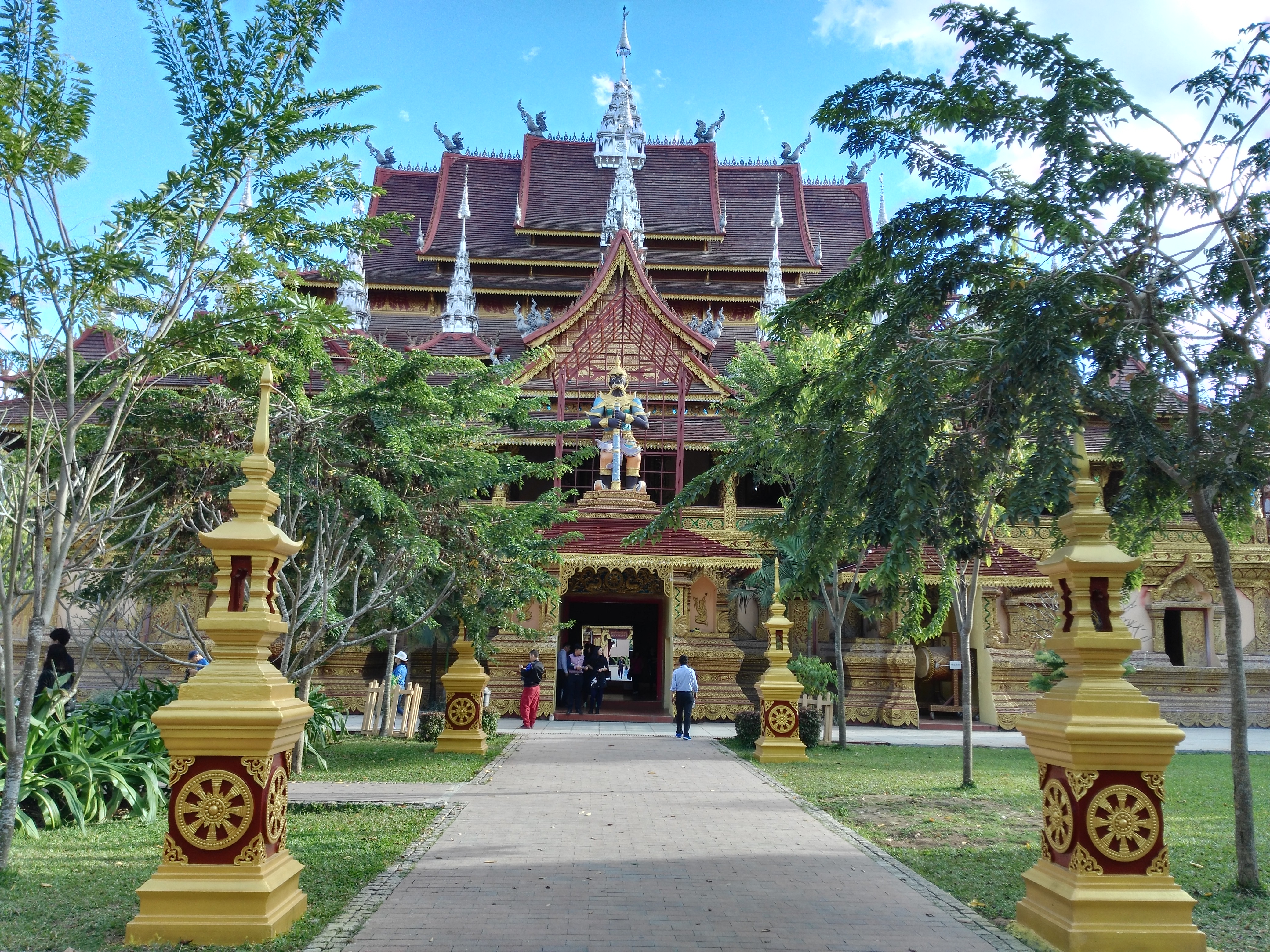 去西双版纳旅游_去西双版纳旅游危险吗