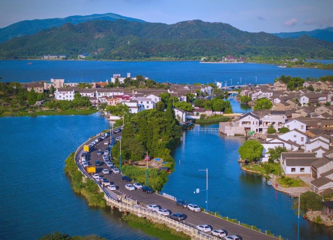 东钱湖旅游_东钱湖旅游景点哪里好玩