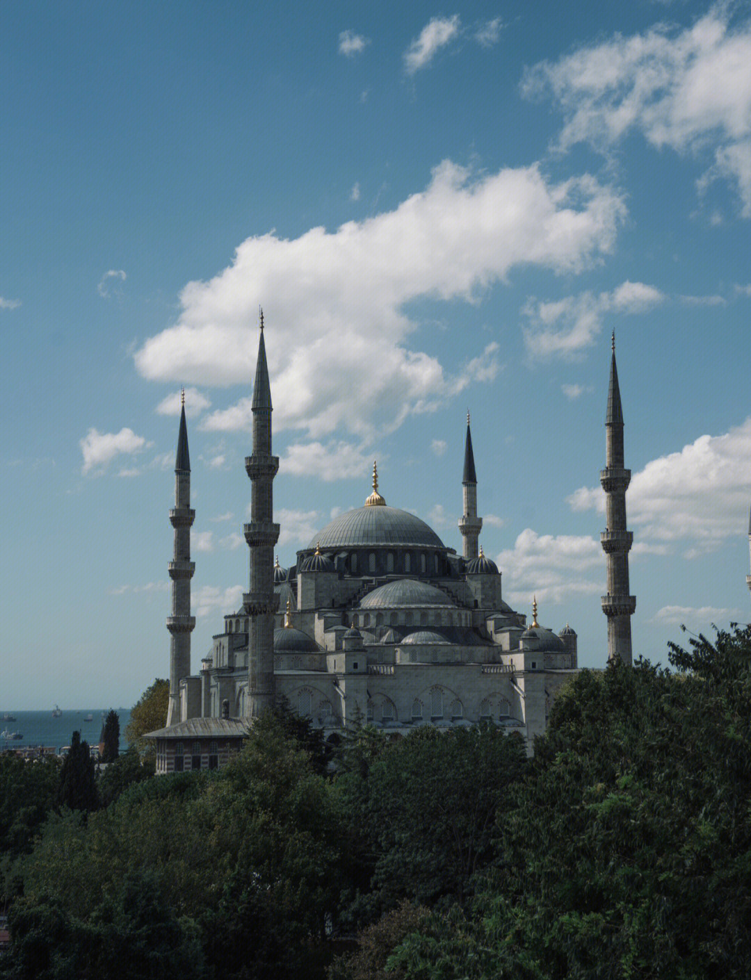 伊斯坦布尔旅游_伊斯坦布尔旅游红灯区地址