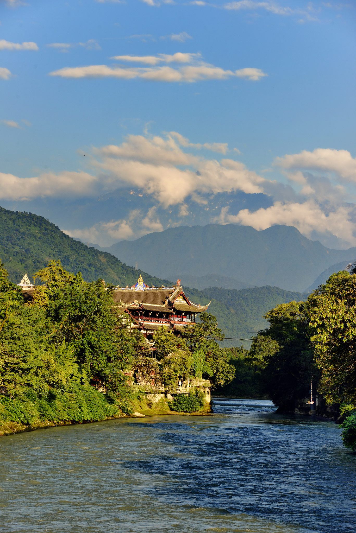 都江堰旅游_都江堰旅游景点