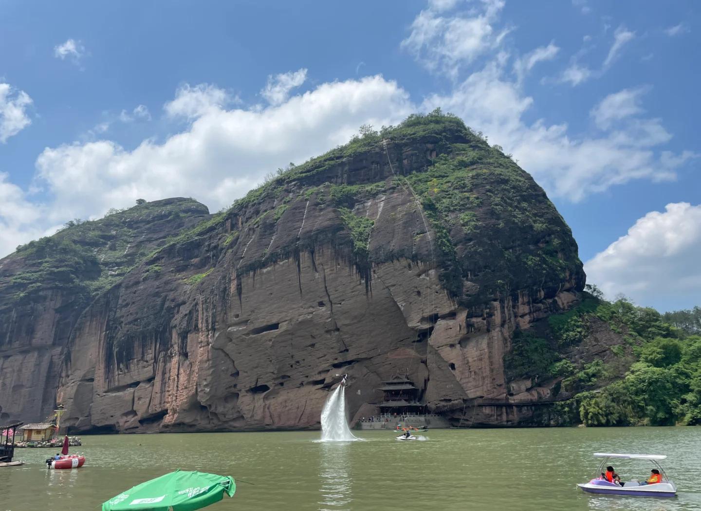龙虎山旅游_龙虎山旅游攻略必去景点