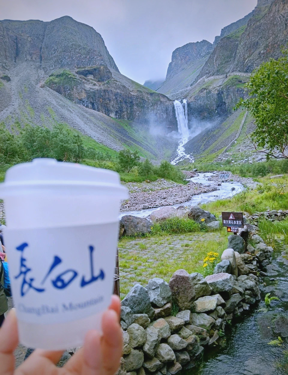 夏天适合去哪里旅游_适合夏季旅游的地方有哪些? 夏天适合去哪里旅游_适合夏季旅游的地方有哪些?