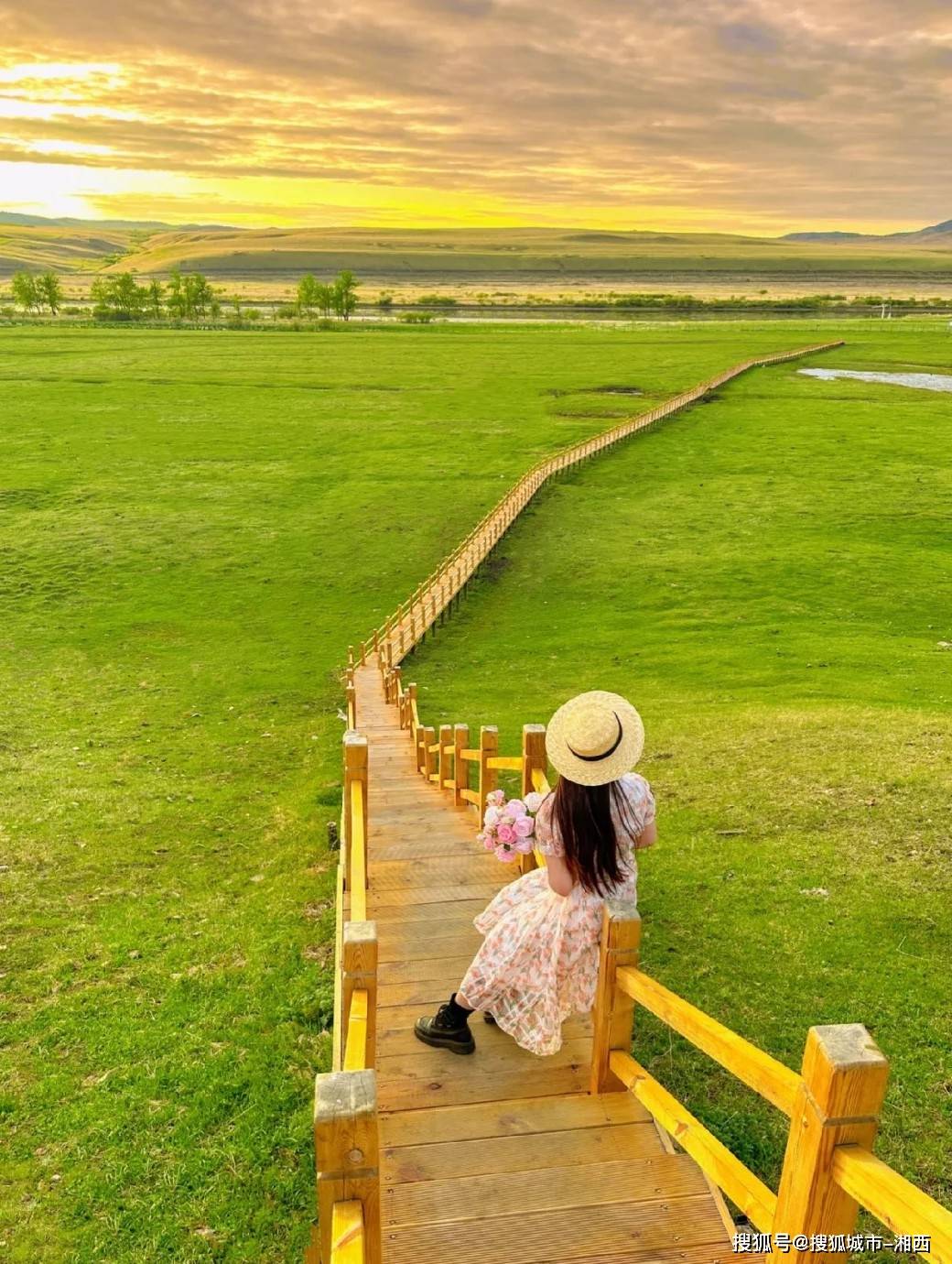 草原旅游景点_草原旅游景点氛围大全图片