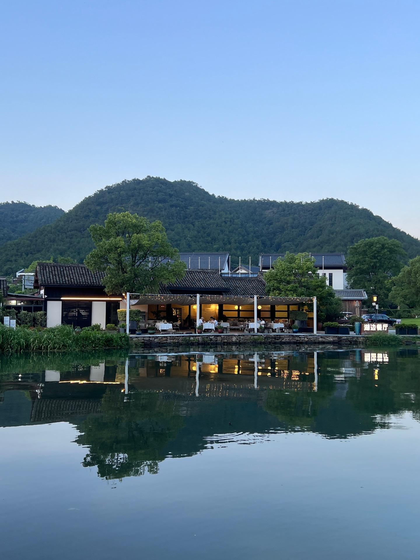 宁波东钱湖旅游学校_宁波东钱湖旅游学校学费多少一学期