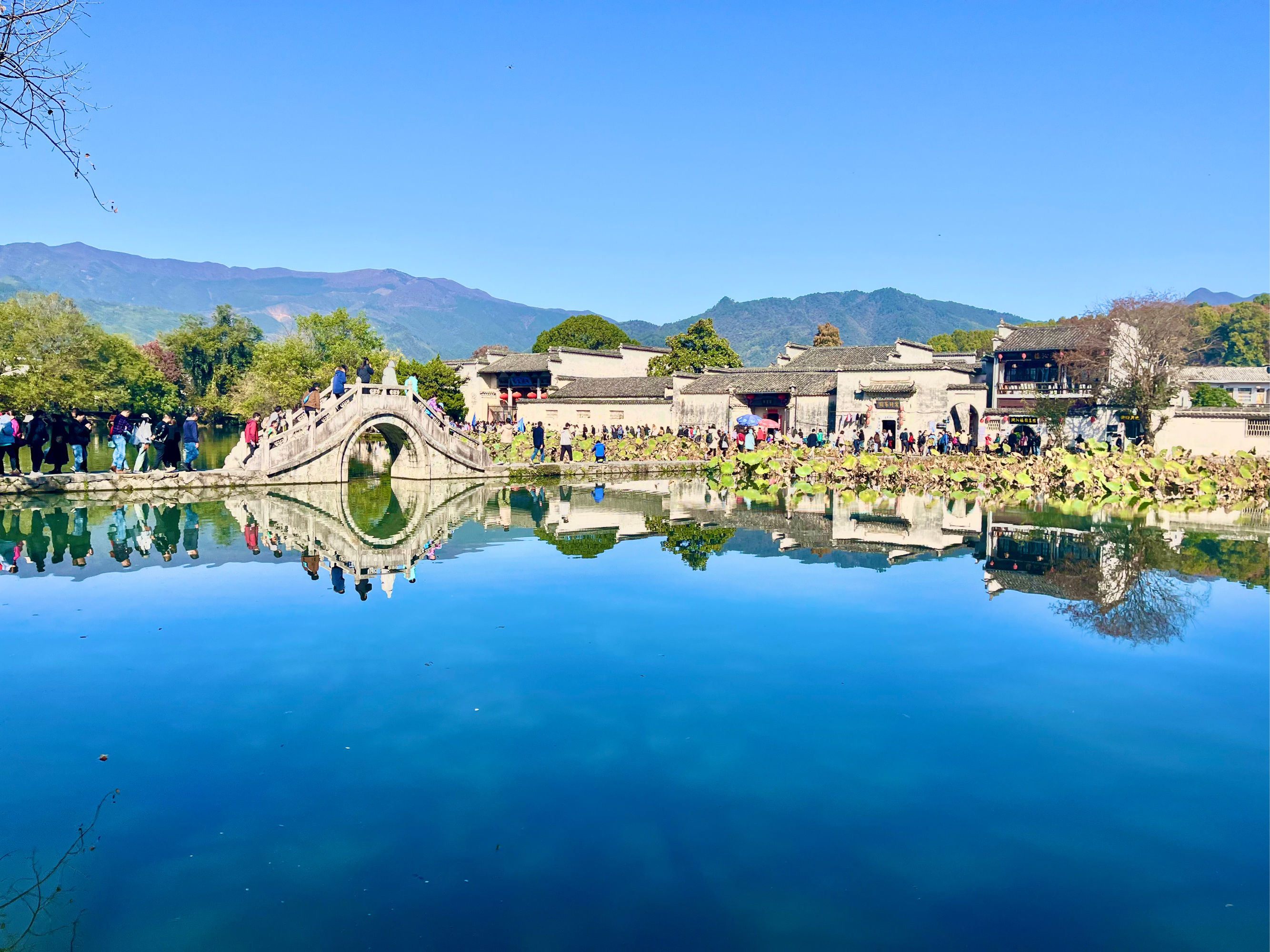 黄山宏村旅游_黄山宏村旅游文案