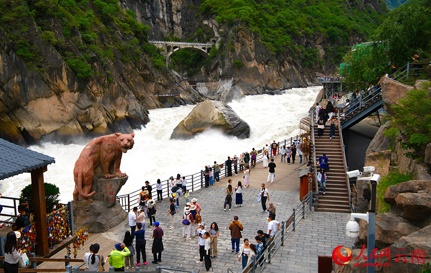 虎跳峡旅游_虎跳峡旅游最佳时间