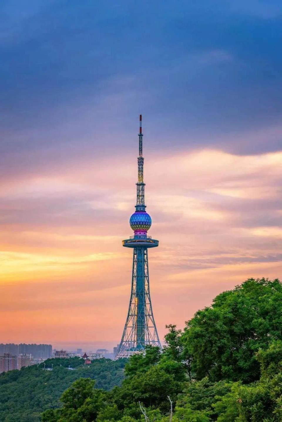 青岛旅游景点图片_青岛旅游必去十大景点