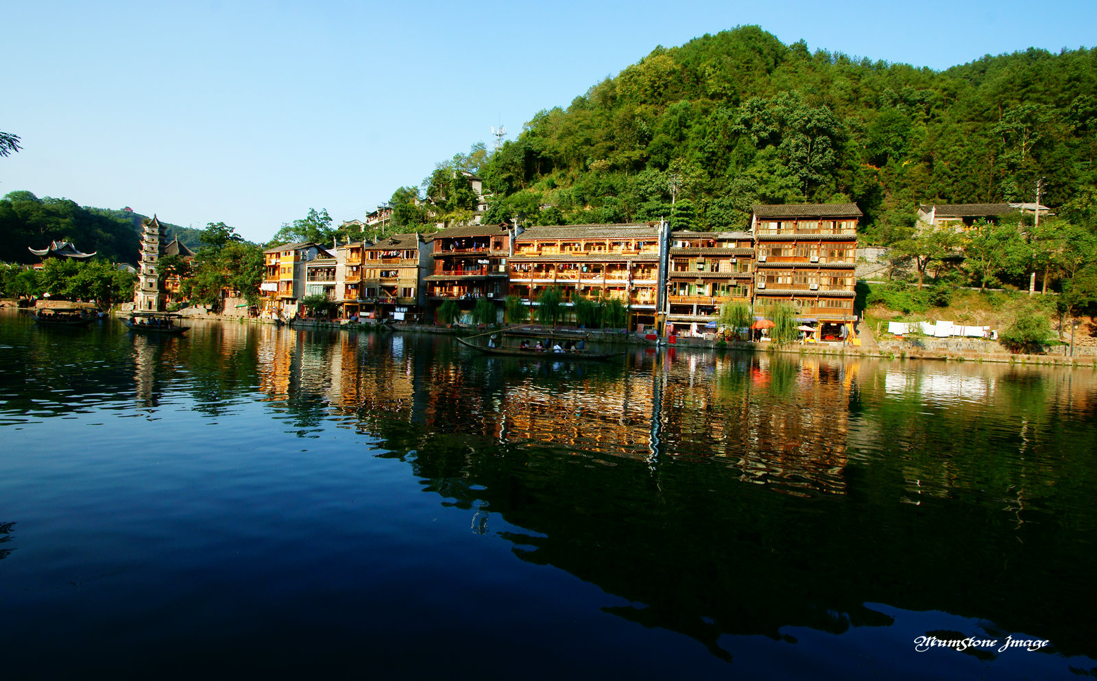 湘西凤凰旅游_湘西凤凰旅游执法大队电话