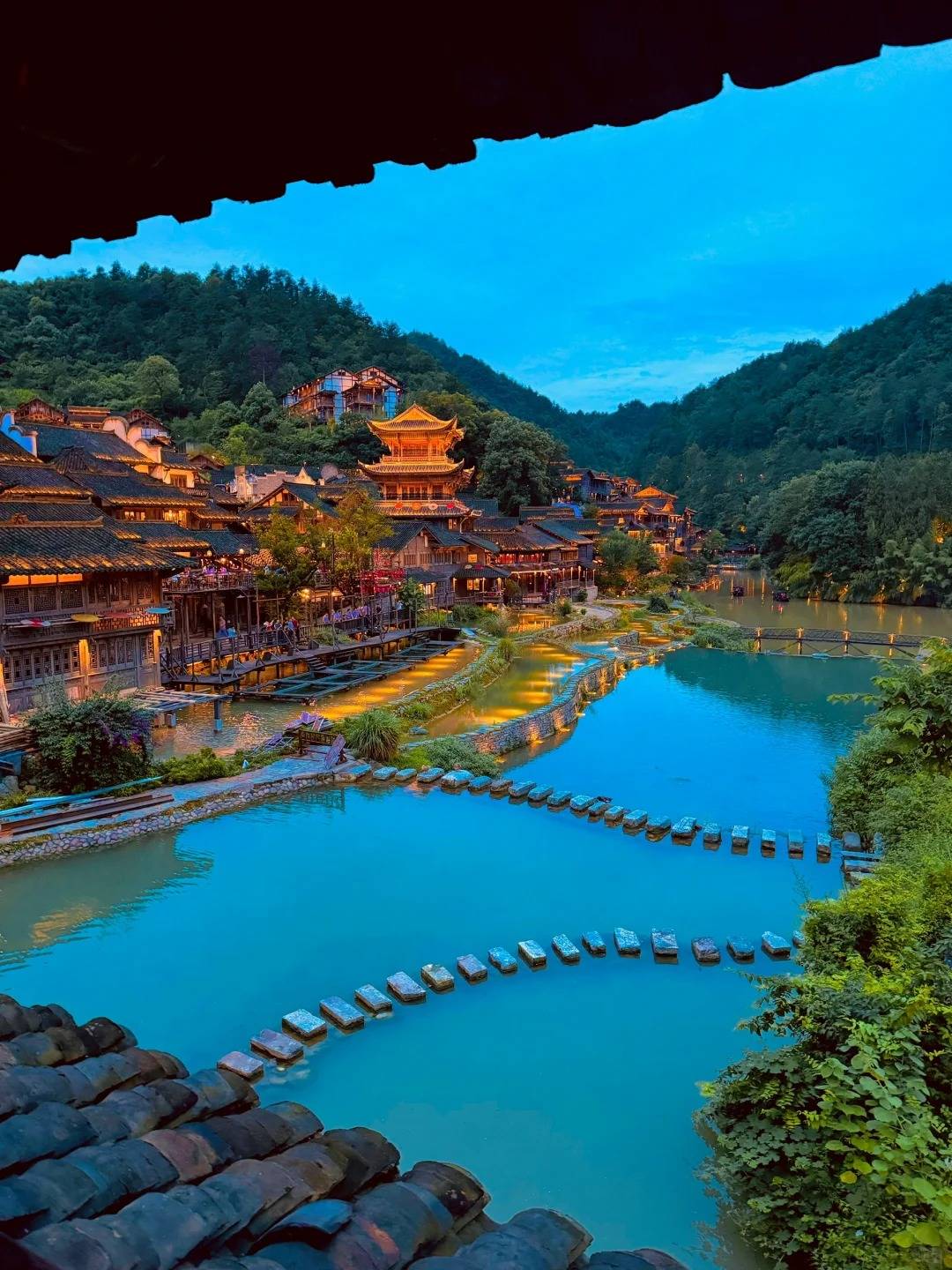 贵州旅游_贵州旅游景点推荐排名前十名