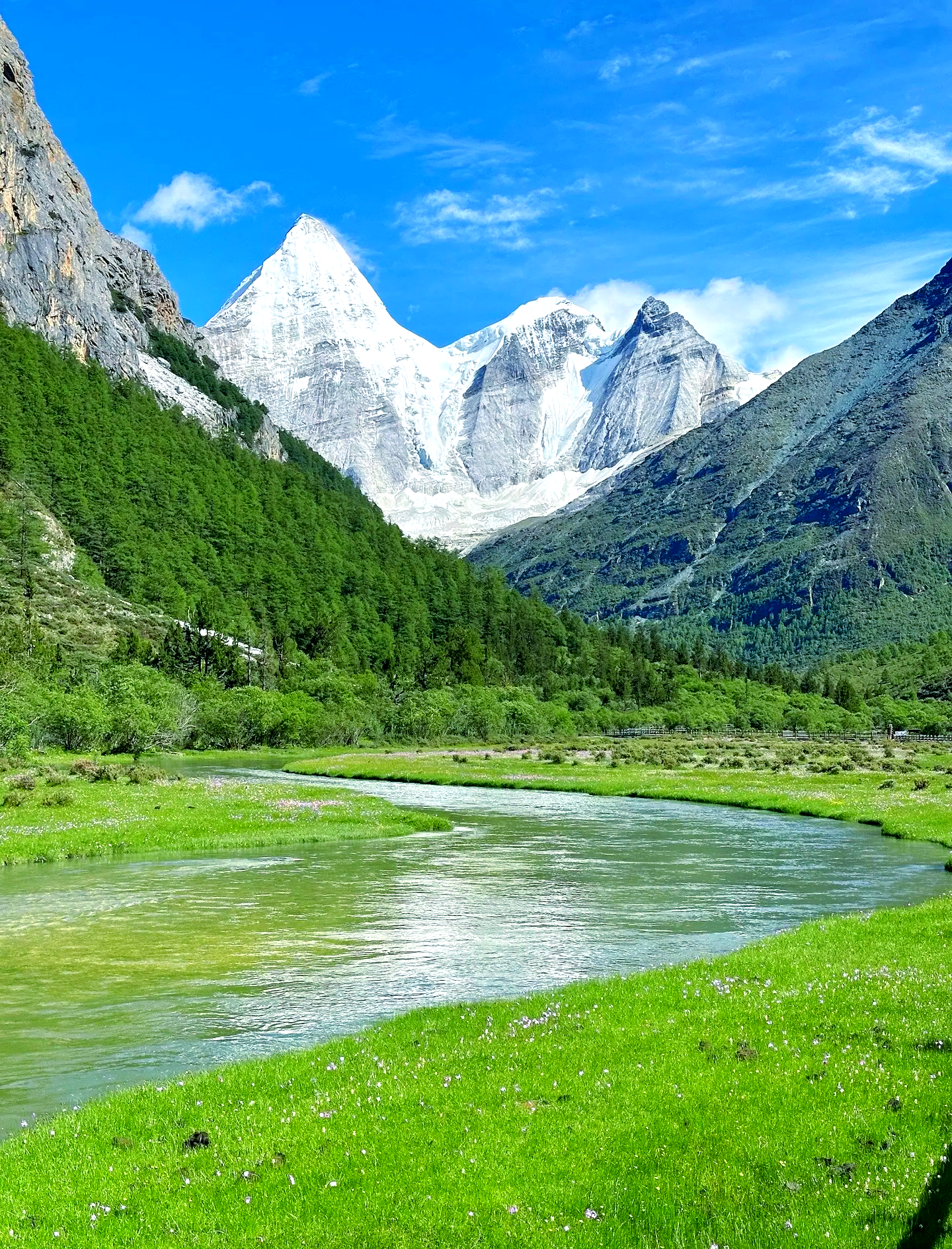 8月份适合去哪里旅游_8月份适合去哪里旅游不那么热 8月份适合去哪里旅游_8月份适合去哪里旅游不那么热