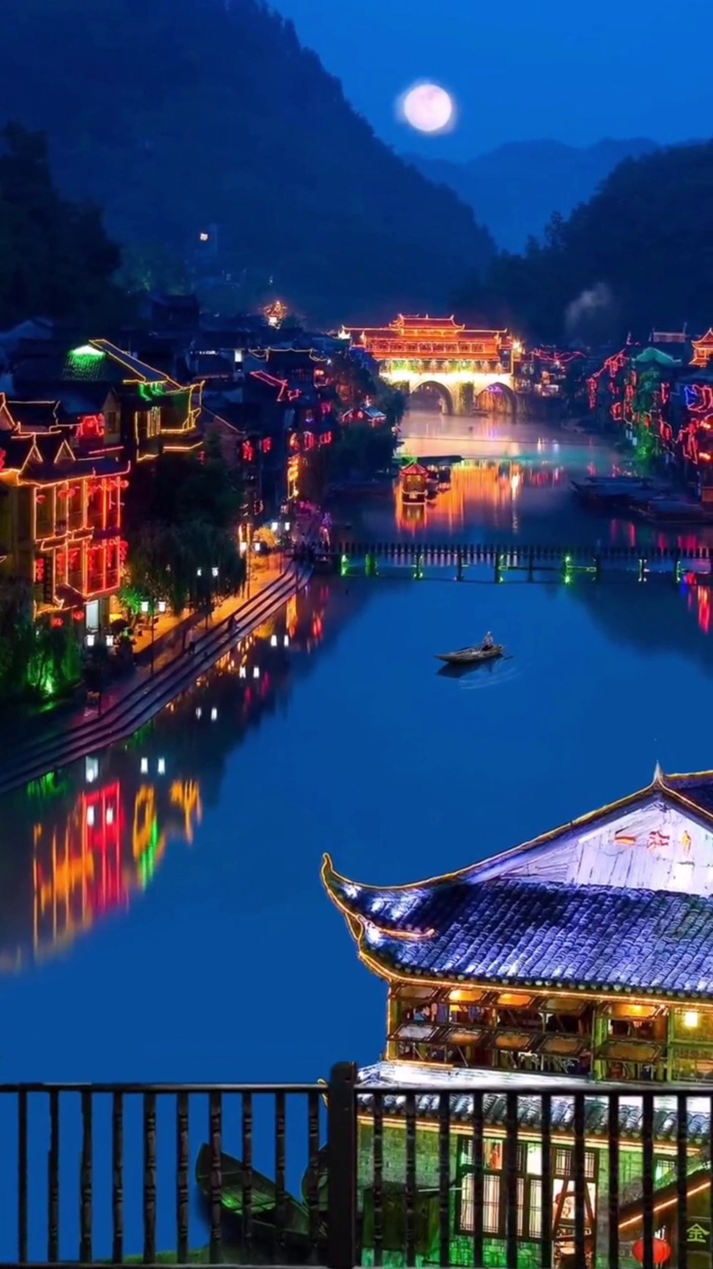 去凤凰旅游_去凤凰旅游住哪里好 去凤凰旅游_去凤凰旅游住哪里好