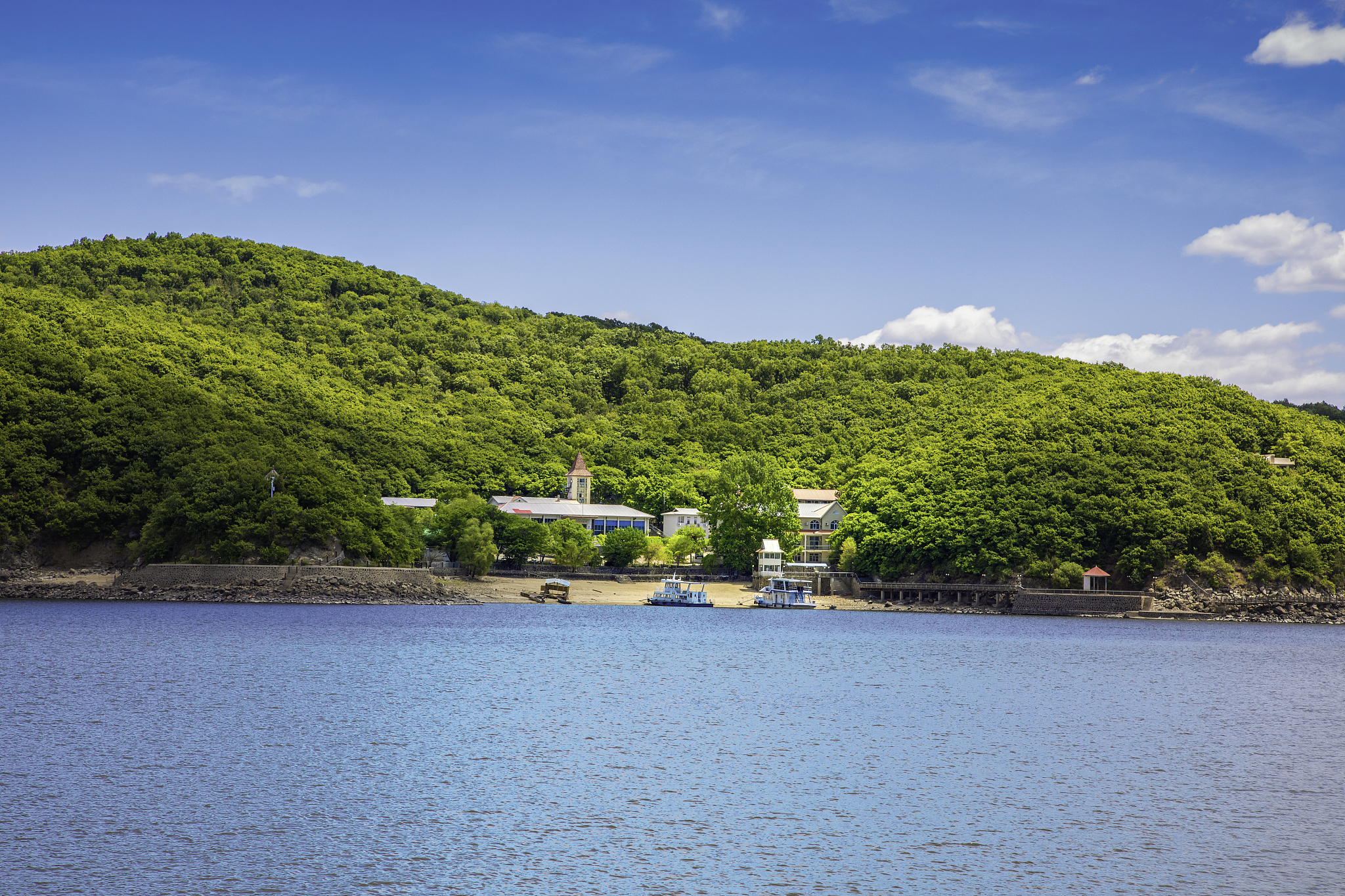 镜泊湖旅游_镜泊湖旅游住哪里好