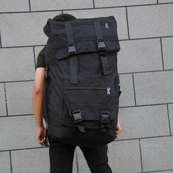 背包旅游_背包旅游者