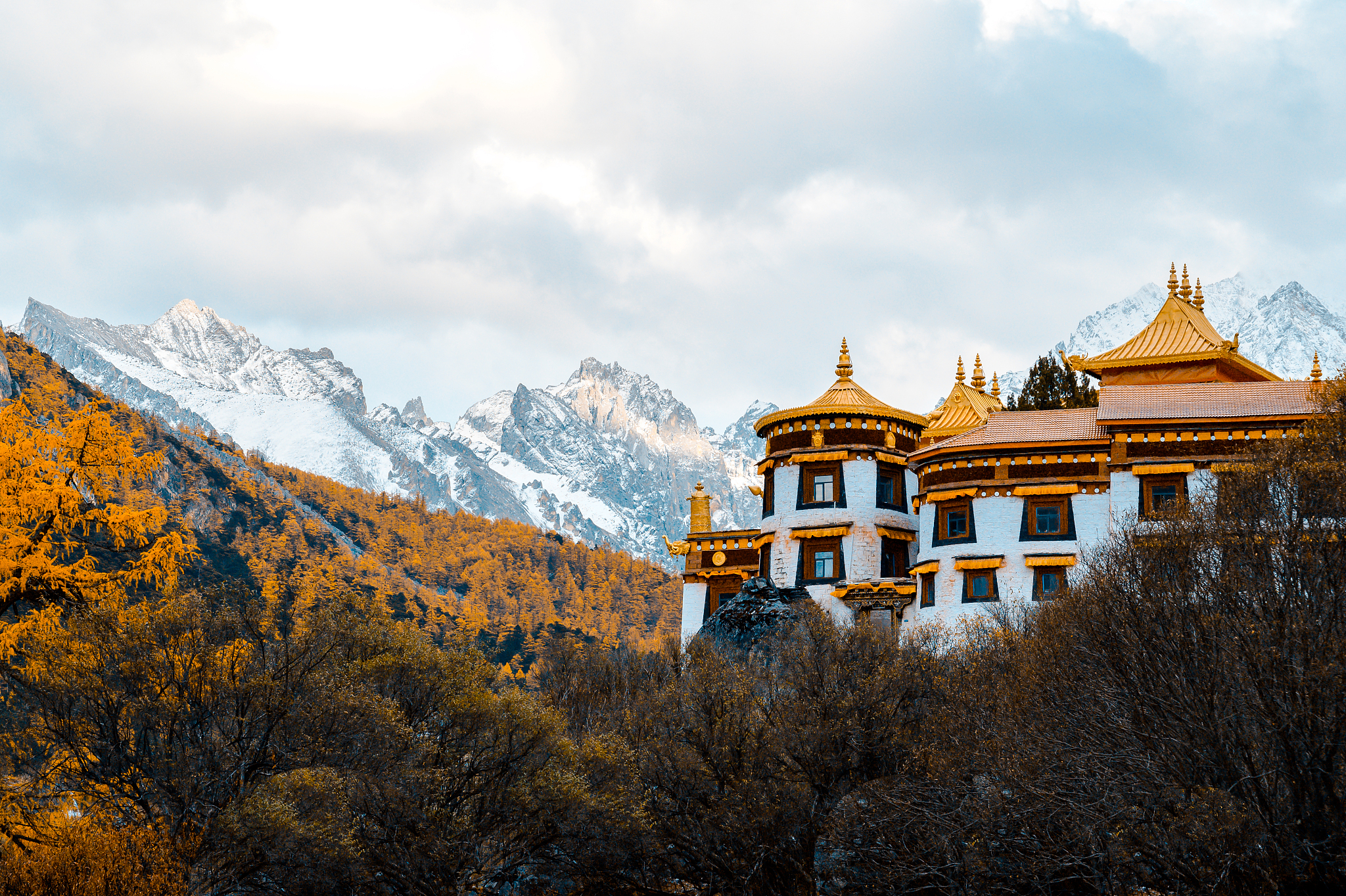 玉树旅游_玉树旅游必去的景点