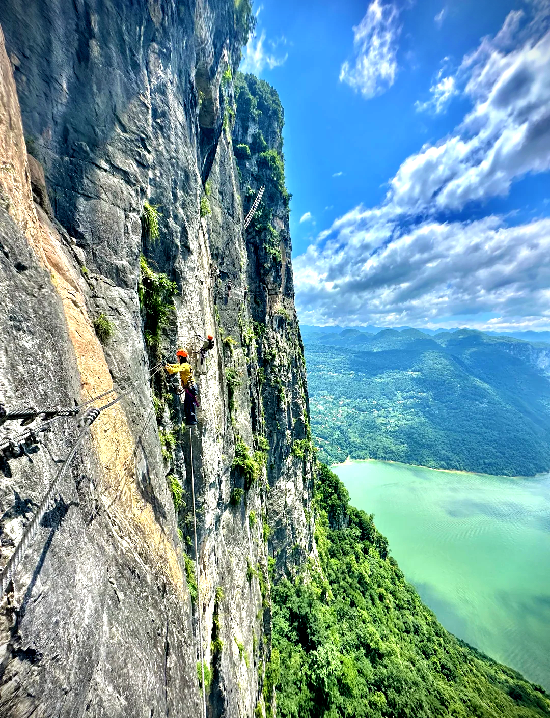 湖北恩施旅游_湖北恩施旅游几月份去好