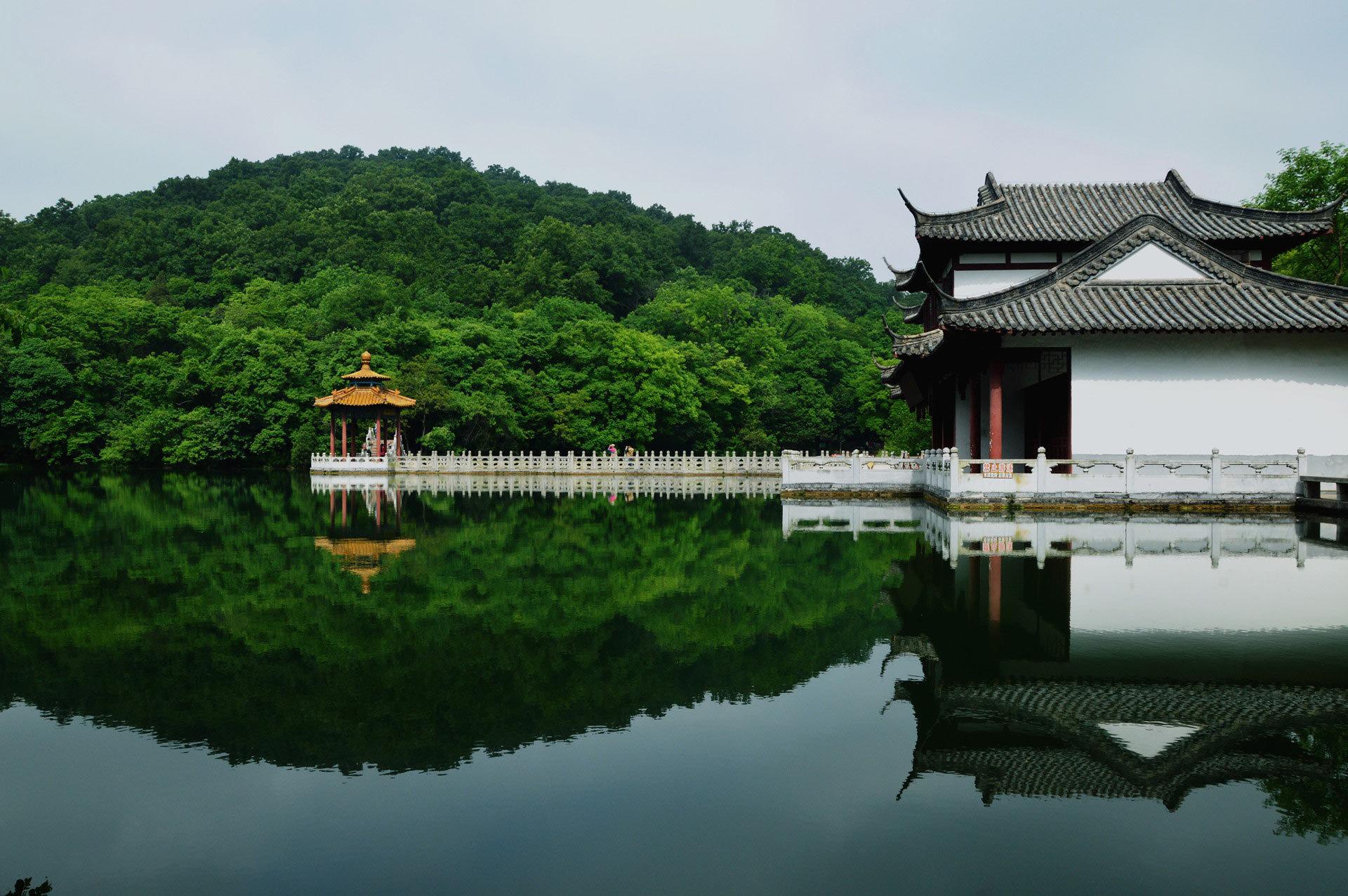 滁州旅游景点大全_乌镇必去的三大景点