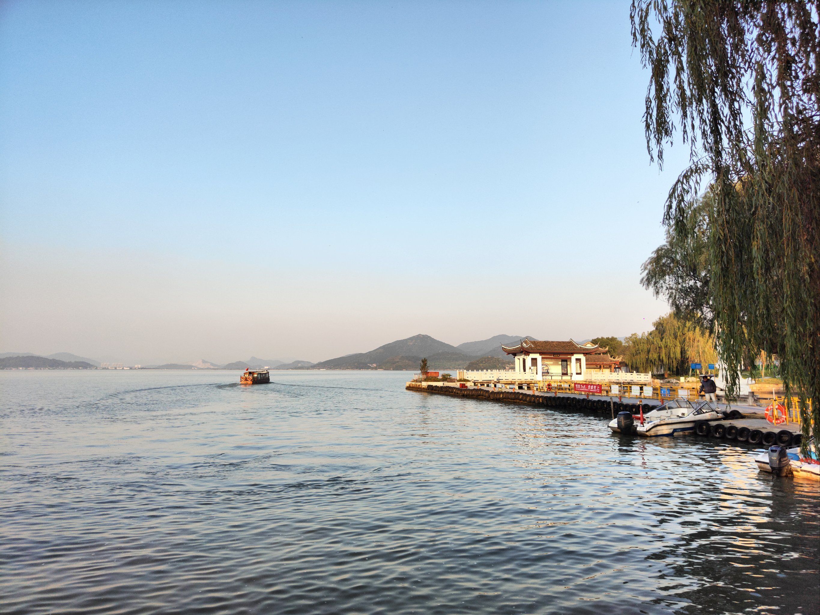 东钱湖旅游_东钱湖旅游景区